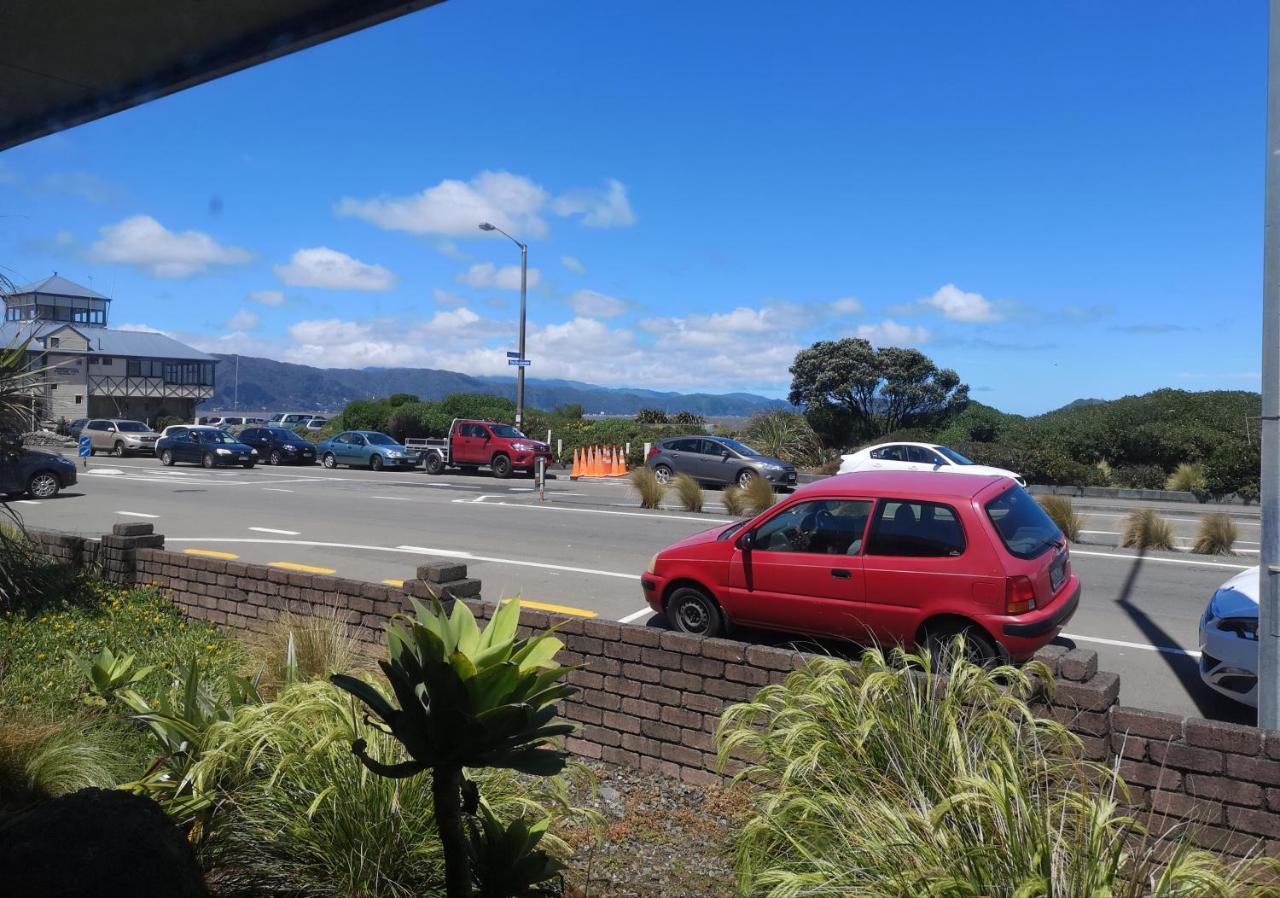 Foreshore Motor Lodge Lower Hutt Bagian luar foto